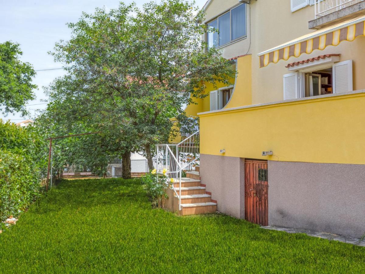 Apartmán Daria-4 By Interhome *