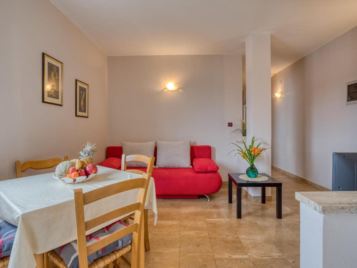 Daria-4 By Interhome * Porec